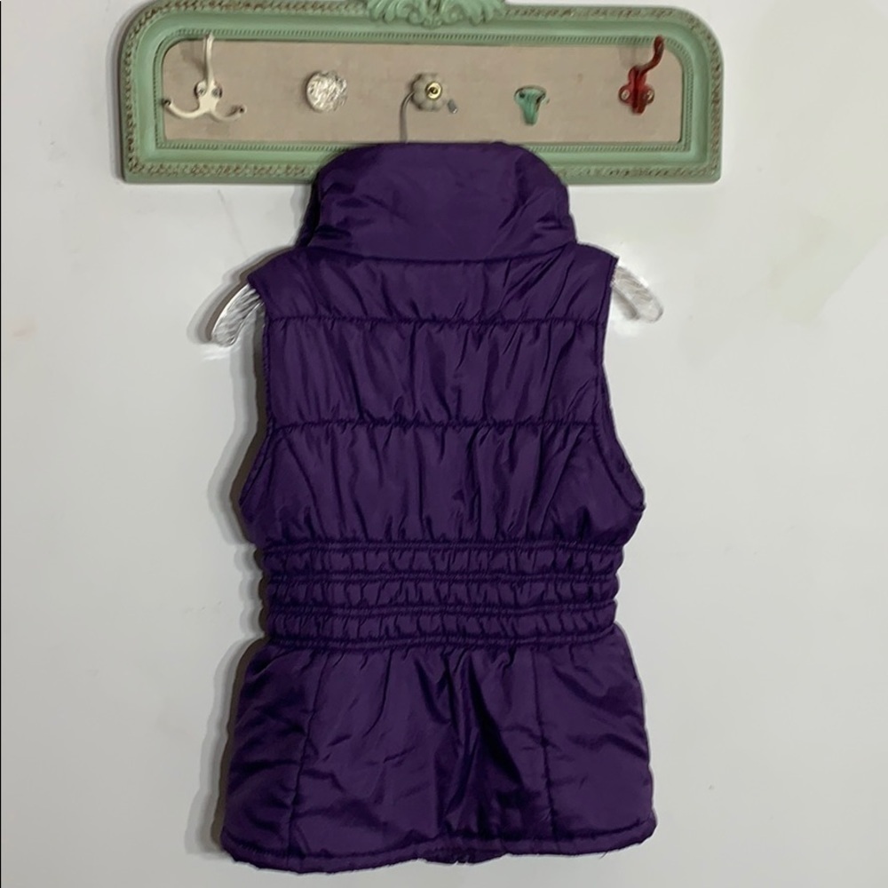 Last Kiss Purple POP Culture Puffer Vest Sz Medium women’s outerwear - Picture 3 of 8